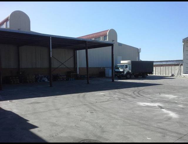 1,829M² WAREHOUSE TO LET IN EPPING INDUSTRIAL